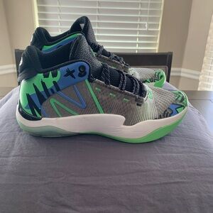 New Balance Two Wxy V2 Women Size 8.5